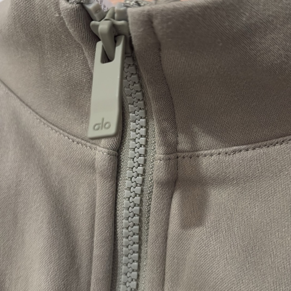 Alo Yoga On Point Moto Jacket - Picture 6 of 6